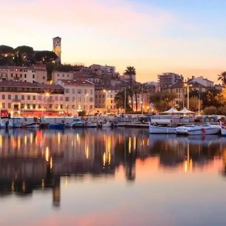 Daire Les Sorbiers - Centre - Spacieux & Climatisation Cannes
