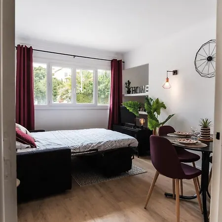 Les Sorbiers - Centre - Spacieux & Climatisation Apartment