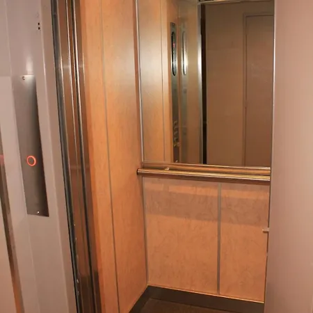 Apartment Les Sorbiers - Centre - Spacieux & Climatisation Cannes