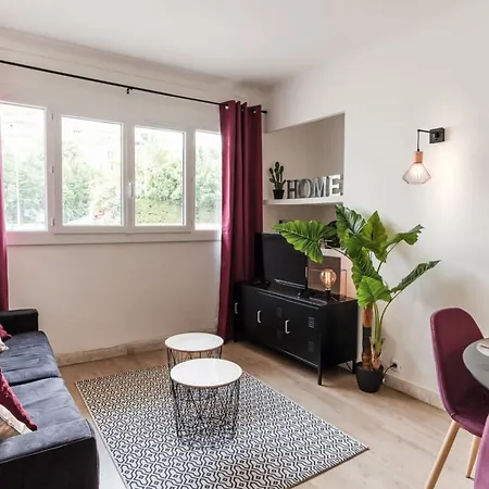 Apartment Les Sorbiers - Centre - Spacieux & Climatisation Cannes
